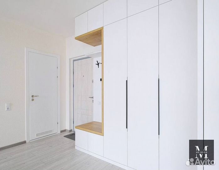 Красивый шкаф