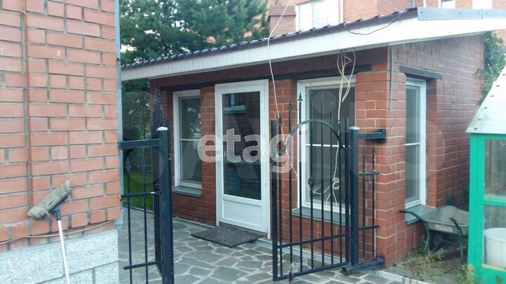 Коттедж 414 м² на участке 10,3 сот.