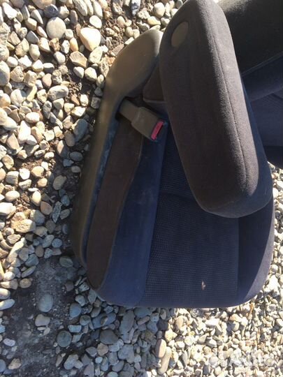 Toyota alphard 2003 сидение переднее левое