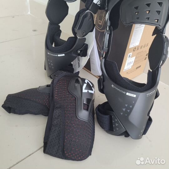 Наколенники Leatt Knee Brace X-Frame Hybrid Black
