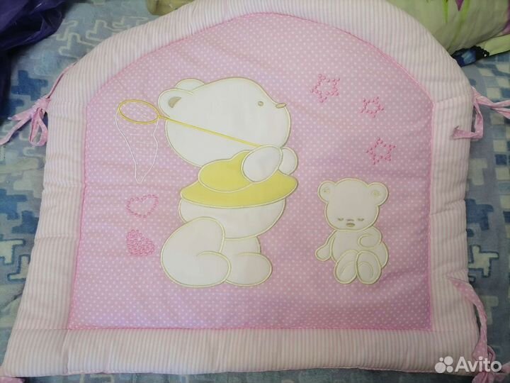 Комплект в детскую кроватку с бортиками