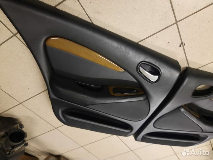 Задние карты дверей Jaguar S-type 3.0 1999