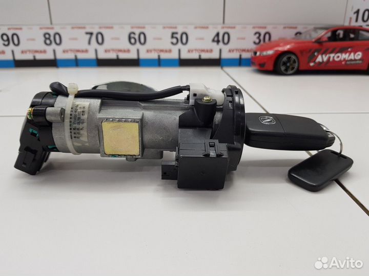 Замок зажигания с ключом (Changan CS35)