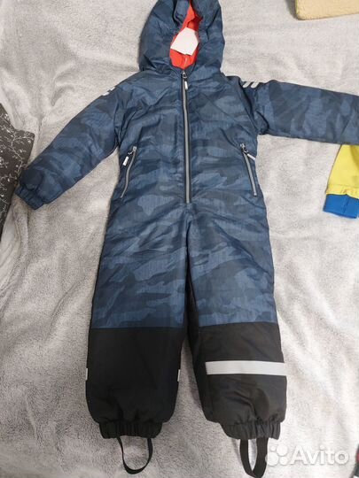 Новые куртки на мальчика 98/104
