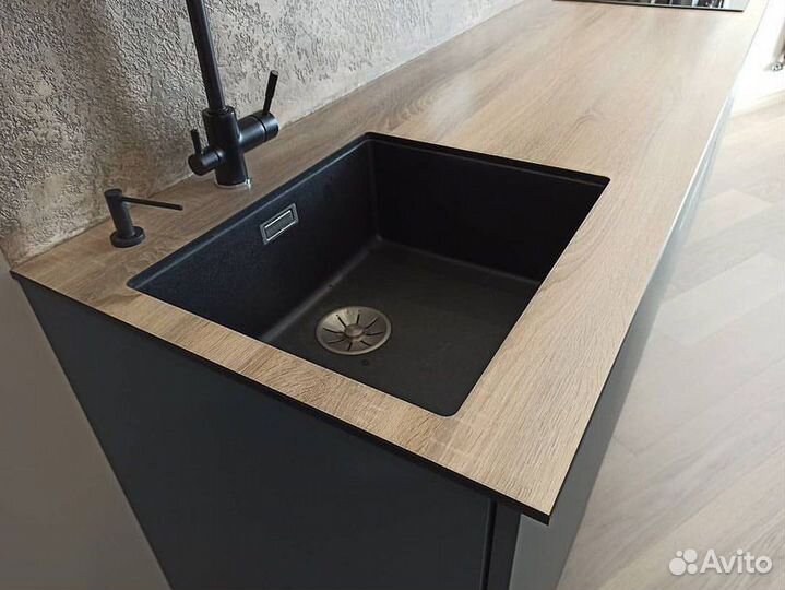 Кухонный гарнитур на заказ. Долговечные материалы