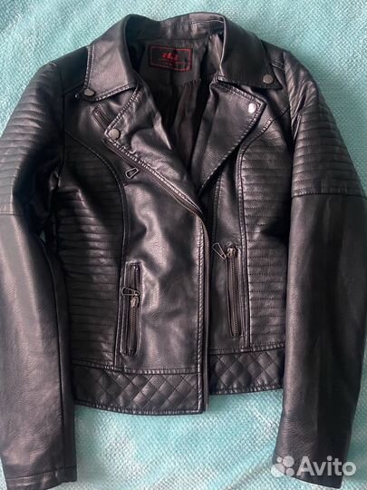 Кожаная куртка женская 40-42