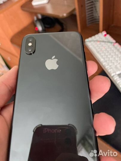 iPhone Xs, 256 ГБ