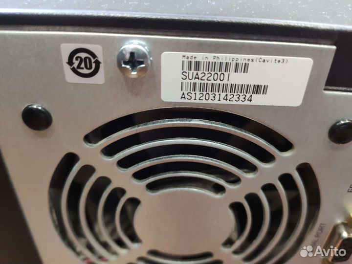 Ибп APC smart-ups 2200