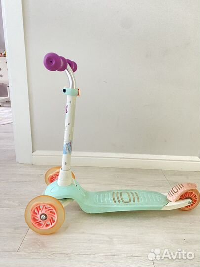 Самокат светящие колеса