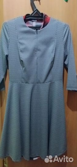 Платье женское