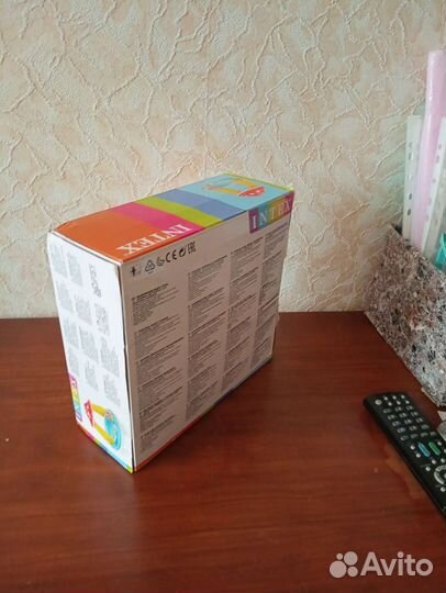 Детский надувной бассейн с крышей