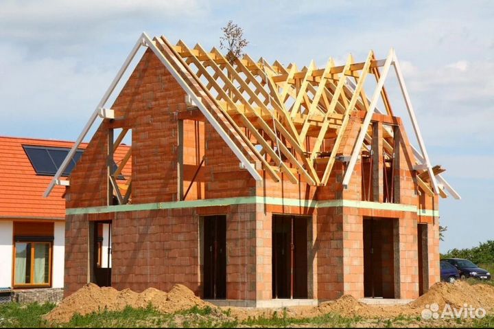 Бригада строителей