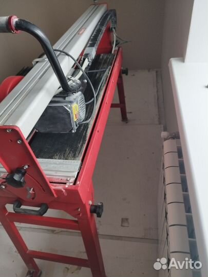 Плиткорез электрический водяной 1000