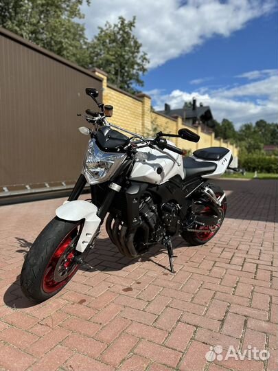 Yamaha FZ1N