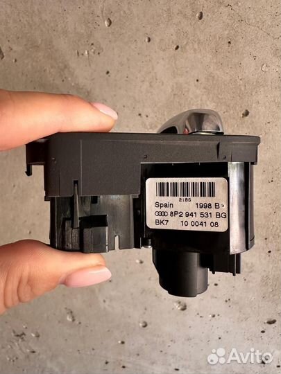 Переключатель света фар Audi A3 8P