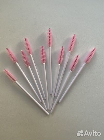 Щеточки для ресниц и бровей