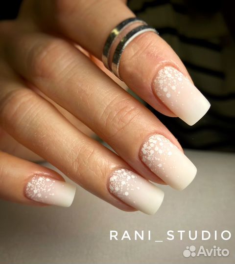 Маникюр, педикюр