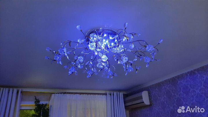 Продам люстру бу потолочную