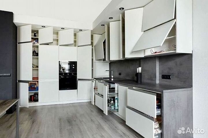 Кухня на заказ. Доставка и сборка