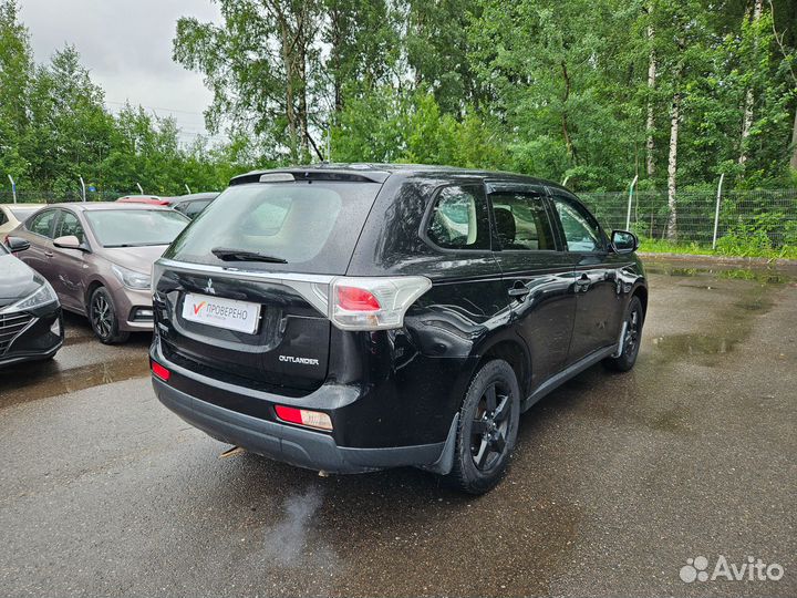 Mitsubishi Outlander 2.0 CVT, 2014, 238 832 км