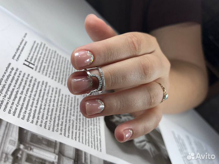 Мастер маникюра