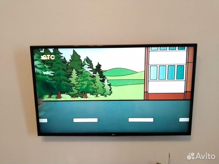 Телевизор LG 43LJ510V