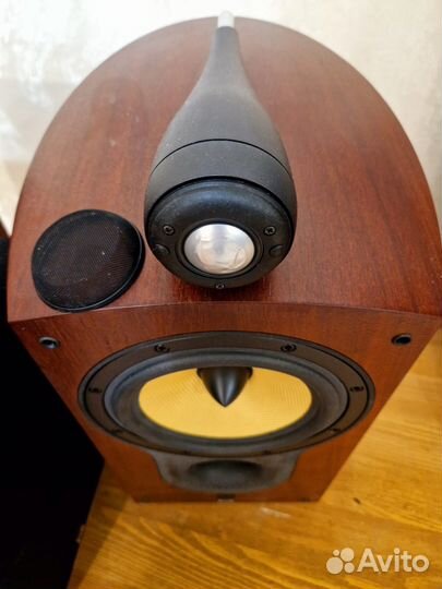 Bowers and wilkins 805s