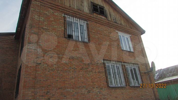 З/у с расположенным зданием, 250 м²