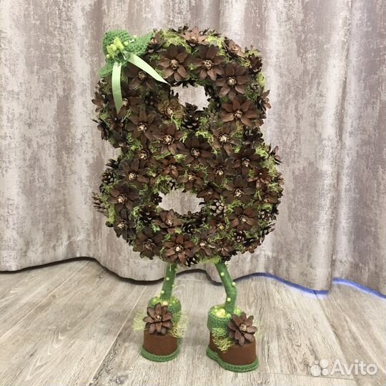 Композиция из сосновых шишек/Топиарий/Букет