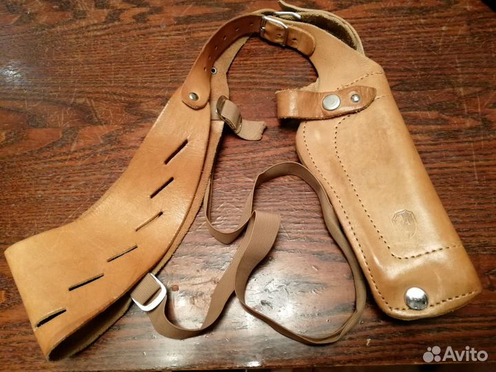 Кобура кожаная наплечная