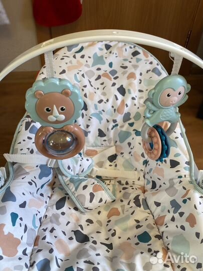 Кресло-качалка Fisher Price GWD39