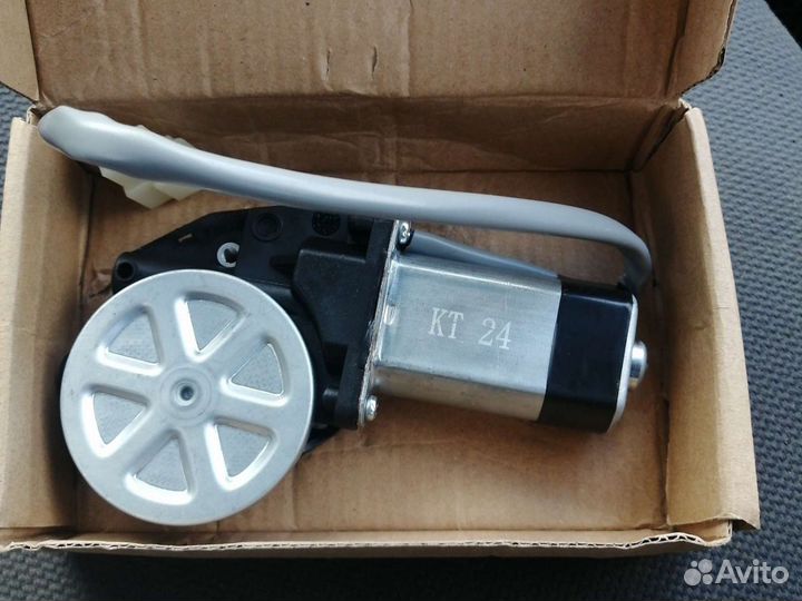 Моторчик стеклоподъемника на мазда титан 24 v