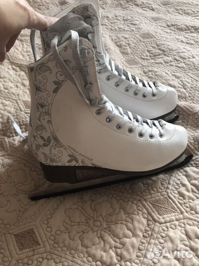 Коньки фигурные Alpha Caprice Grand и Deluxe