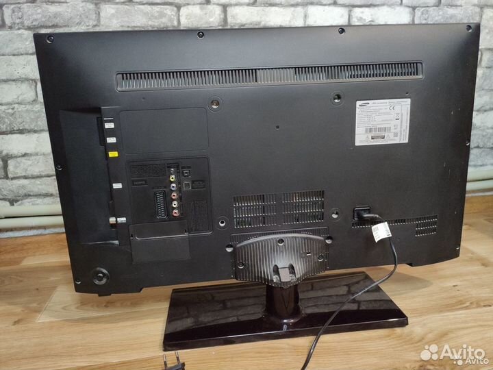 Телевизор Samsung 32