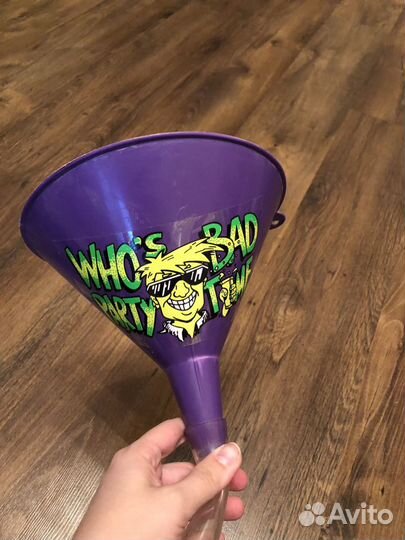 Пивной бонг - Beer bong (Пивной бокал)