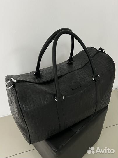 Дорожная кожаная сумка Фэнди