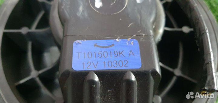 Мотор печки Nissan Juke YF15 HR16DE 1.6 бензин