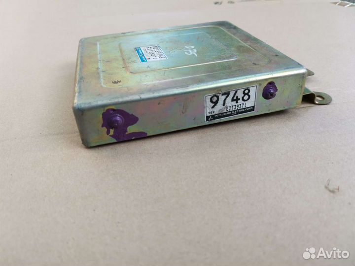 Блок управления двигателем Mitsubishi Colt 4