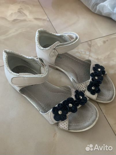 Босоножки для девочки