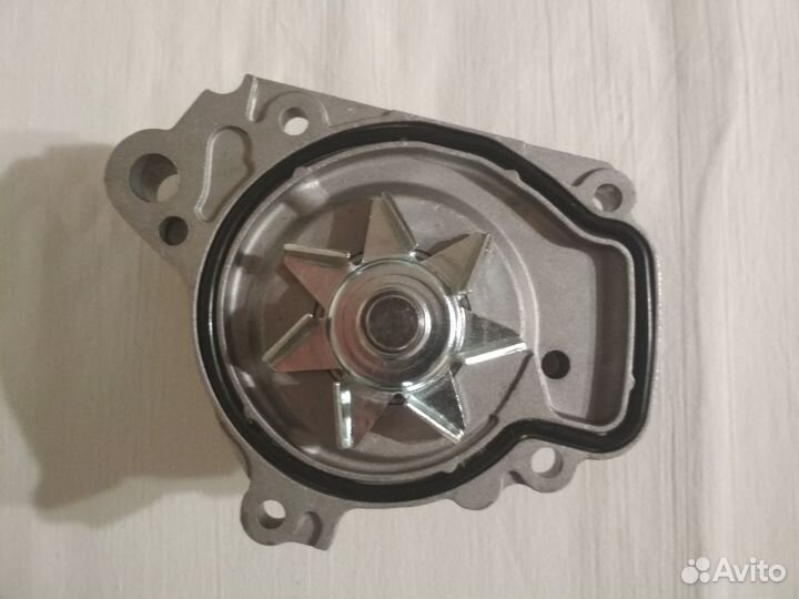 Водяной насос помпа honda Civic, Stream,FR-V