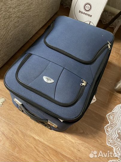 Чемодан на колесах