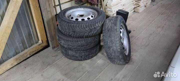 Комплект зимних колес на форд Фокус 2 R15