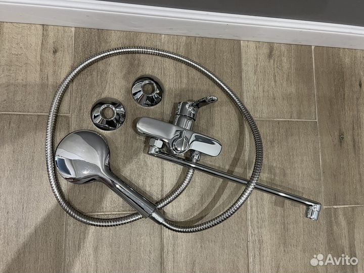 Смеситель для ванны vidima