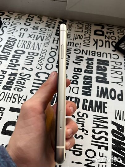 iPhone 11 64 gb