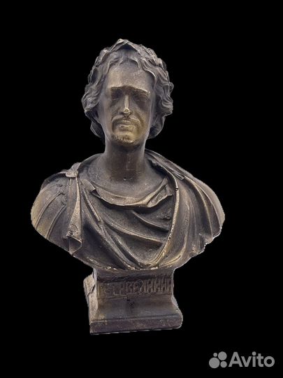 Бюст Петра 1 бронза