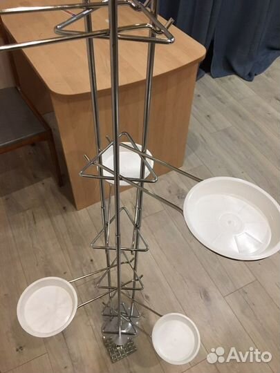 Стойка для цветов пол-потолок