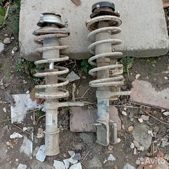 Передние стойки ваз 2109