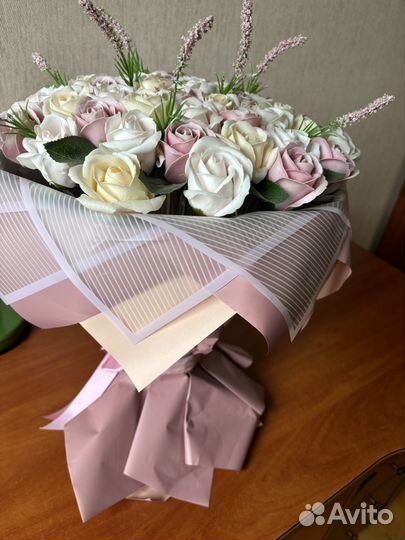 Букет из искусственных цветов