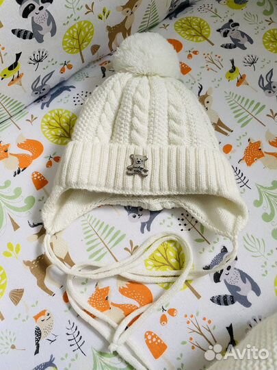 Продам вязаный комплект