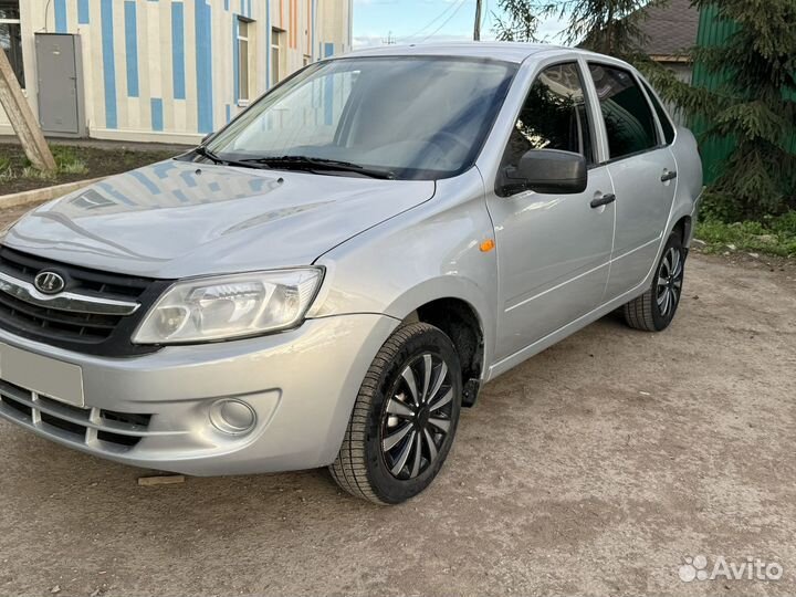 LADA Granta 1.6 МТ, 2012, 183 000 км